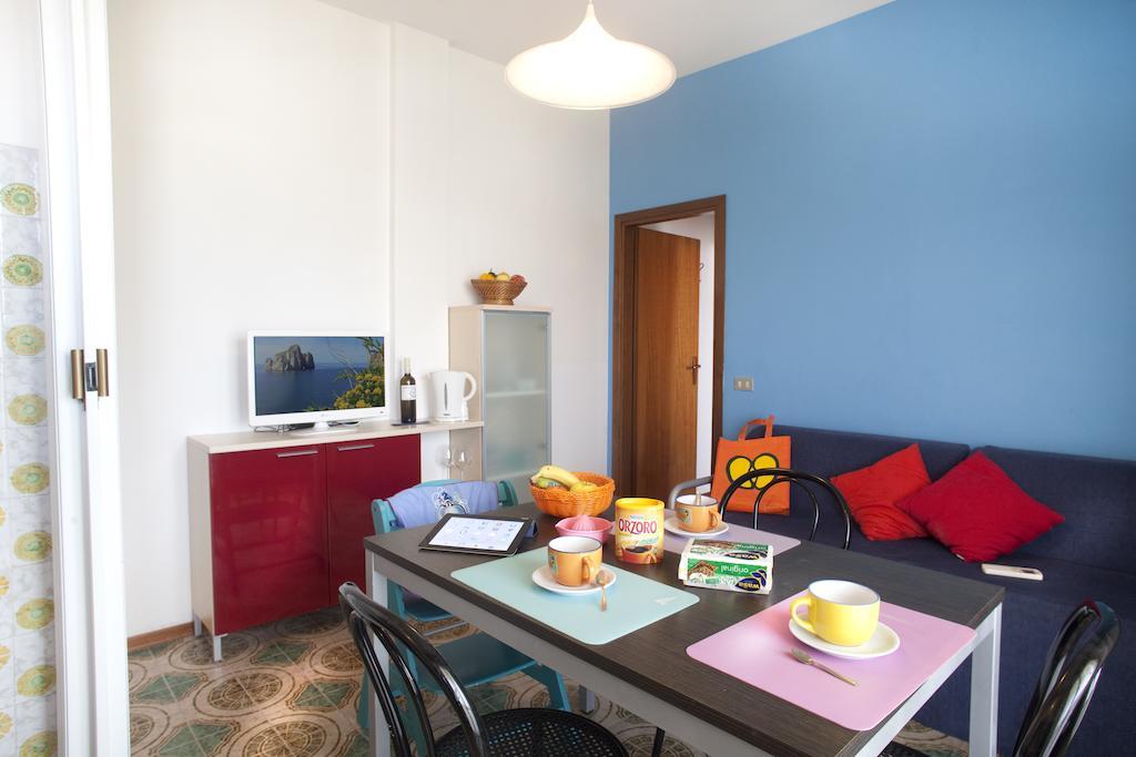 בלריה-איגאה מרינה Residence Holiday חדר תמונה